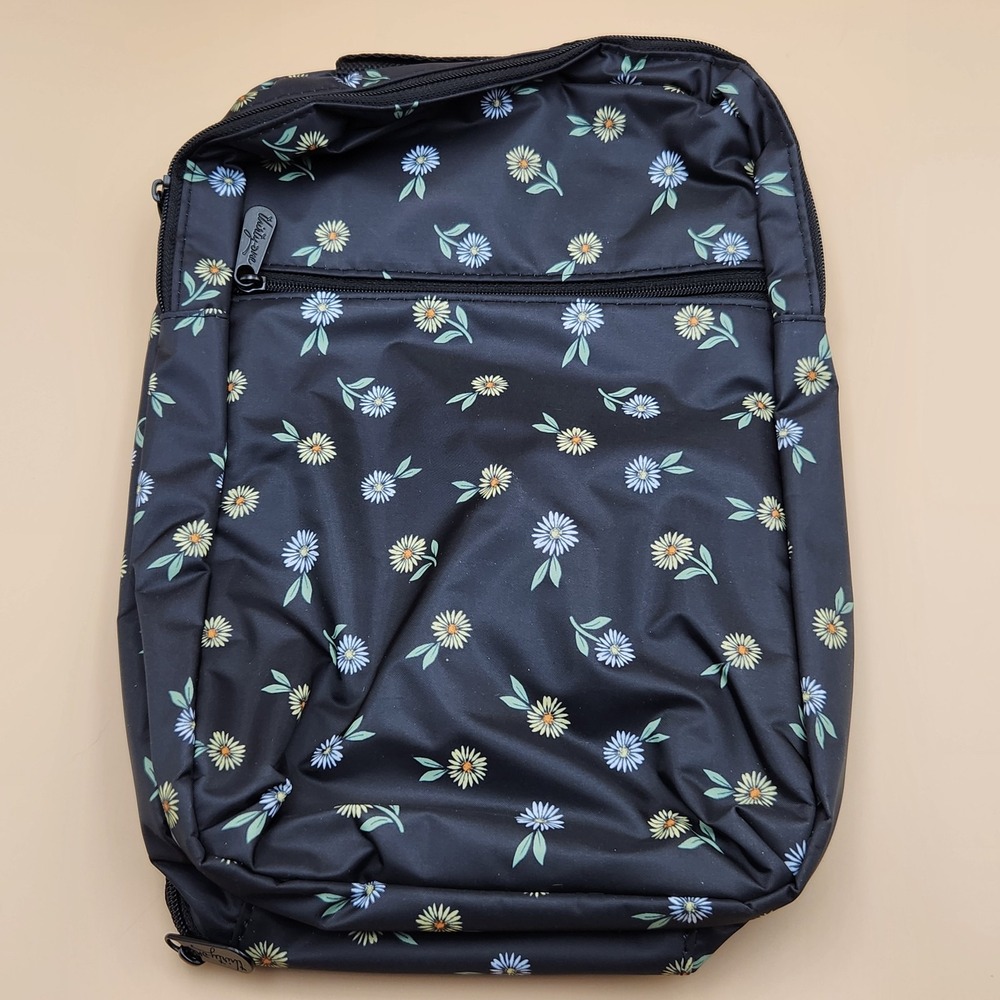 Thirty One Ditzy Daisy Travel Pouch Bag Toiletry Organizer Zipper Accessory NEW